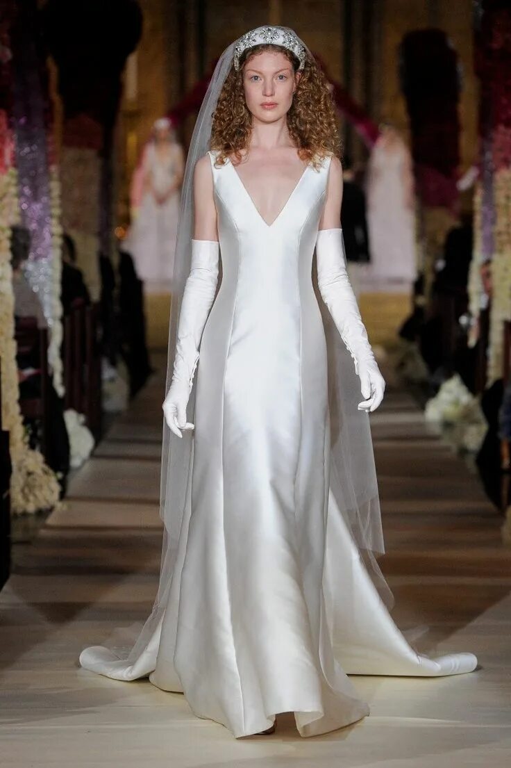 Reem Acra платья. Свадебная коллекция Reem Acra 2021. Самые модные Свадебные платья. Показ свадебных платьев