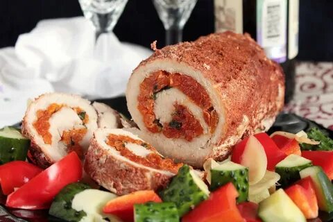 Рулет из курицы с курагой