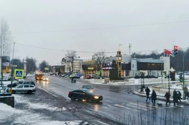 Пожар в колтушах сегодня. Погода в колтушах в старой. Колхозная свалка. Колтуши новости. Озеро колтуши спб.