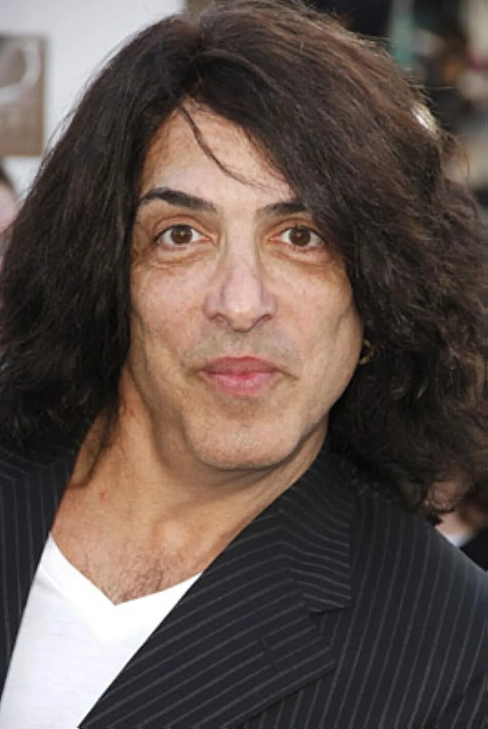 Paul stanley live. Пол стэнли. пол стэнли кисс. пол стэнли музыкант. paul stanley 1982.