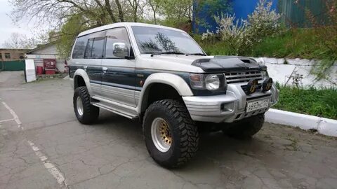 Митсубиси паджеро 2.4
