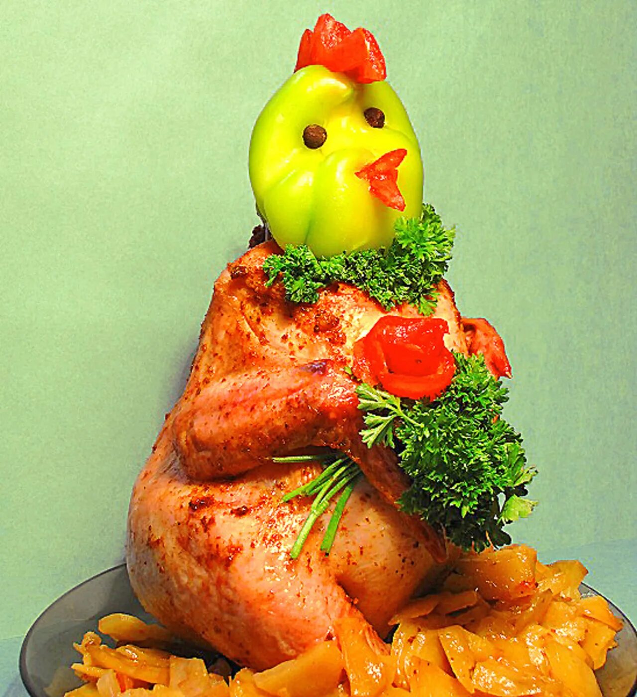 Украсить курицу. Красивые блюда из курицы. Украшение курицы на праздничный стол. Украшение фаршированной курицы.