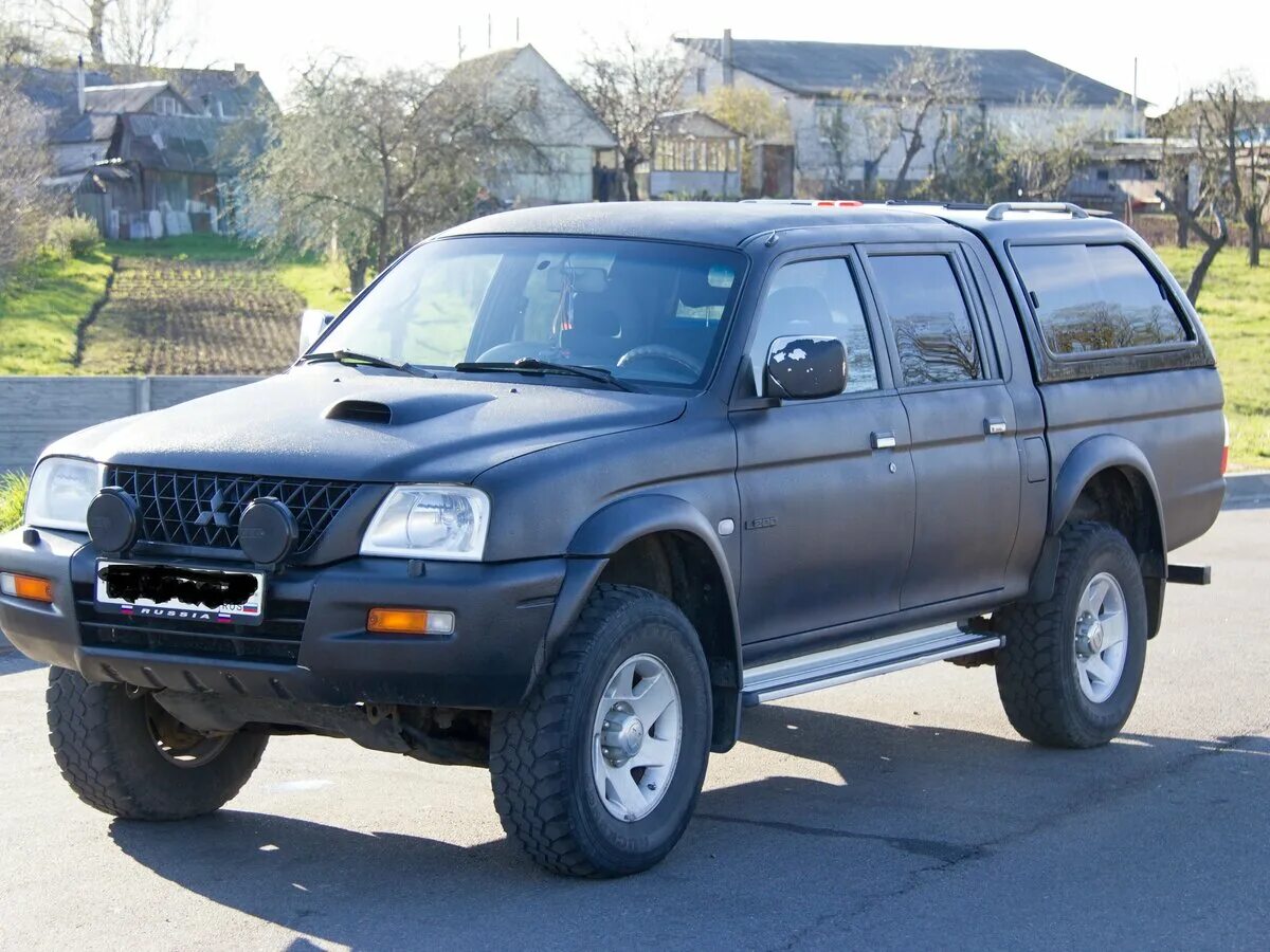 Митсубиси л200 2 поколение. Митсубиси l200 1990. Mitsubishi l200 3. Мицубиси л200 3.