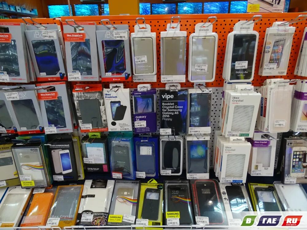 магазин днс внутри. днс колпашево. логотип фирмы днс. днс в асино томская область. днс компьютерный супермаркет.