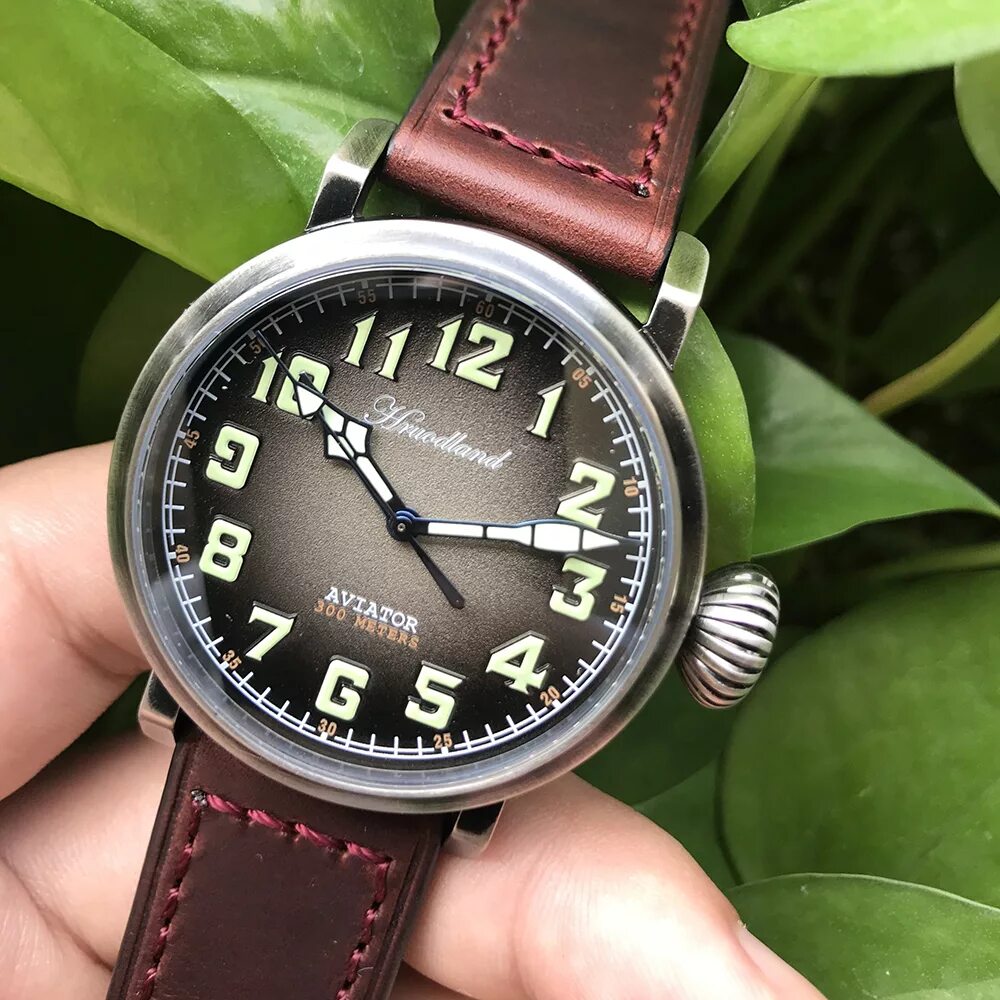 Часы iwc pilot. Часы пилот. Мужские часы pilot. Пилотские часы. Часы полет авиатор хронограф.
