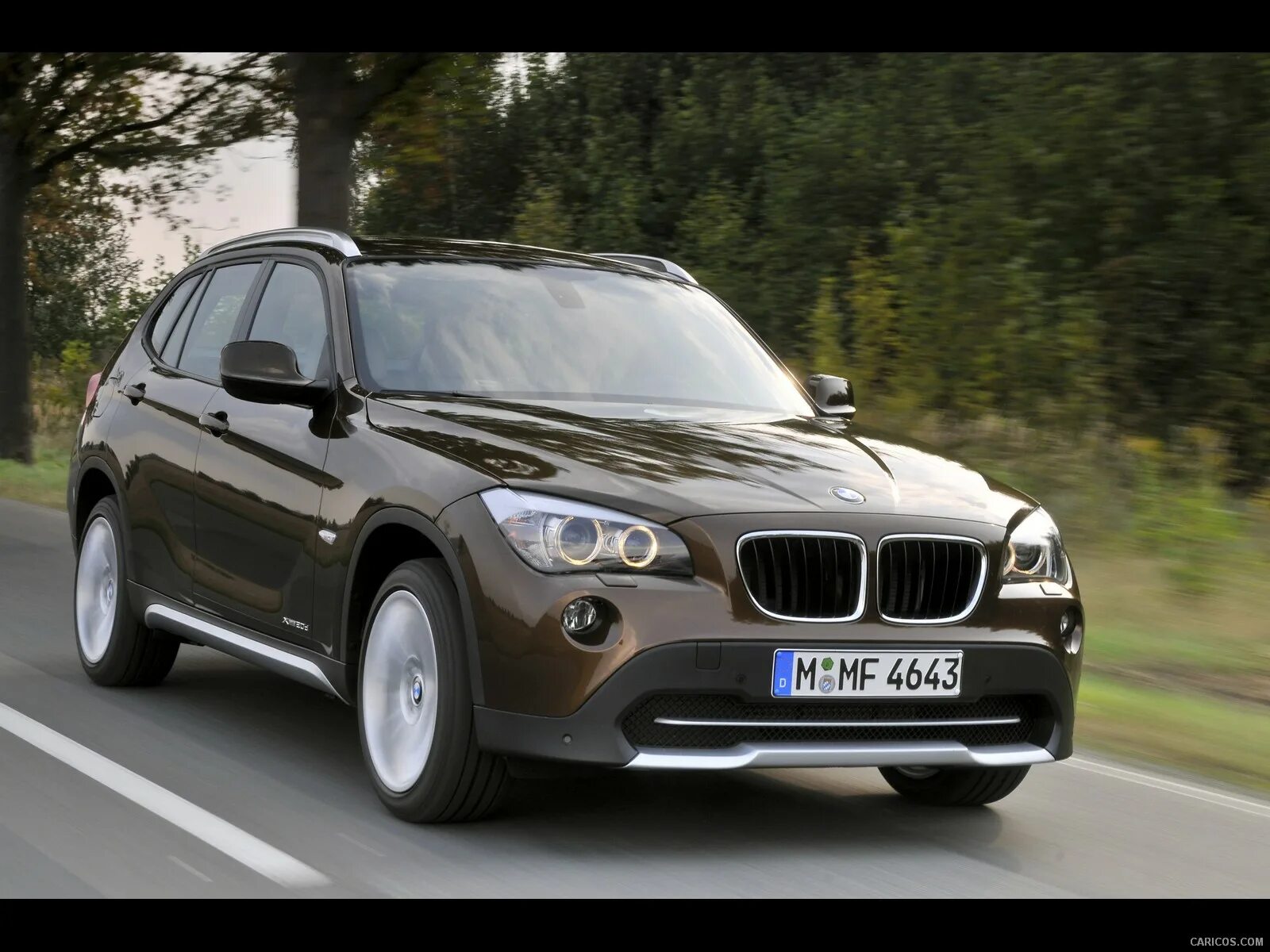 БМВ x1 2010. БМВ x1 коричневый. БМВ x1 2005. BMW x1 2008. Бмв х1 купить в москве