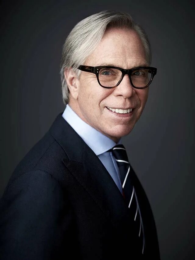 Ralph lauren молодой. Модельеры сша. Глава дома моды. Ральф лаурен модельер. Ральф лорен модельер.