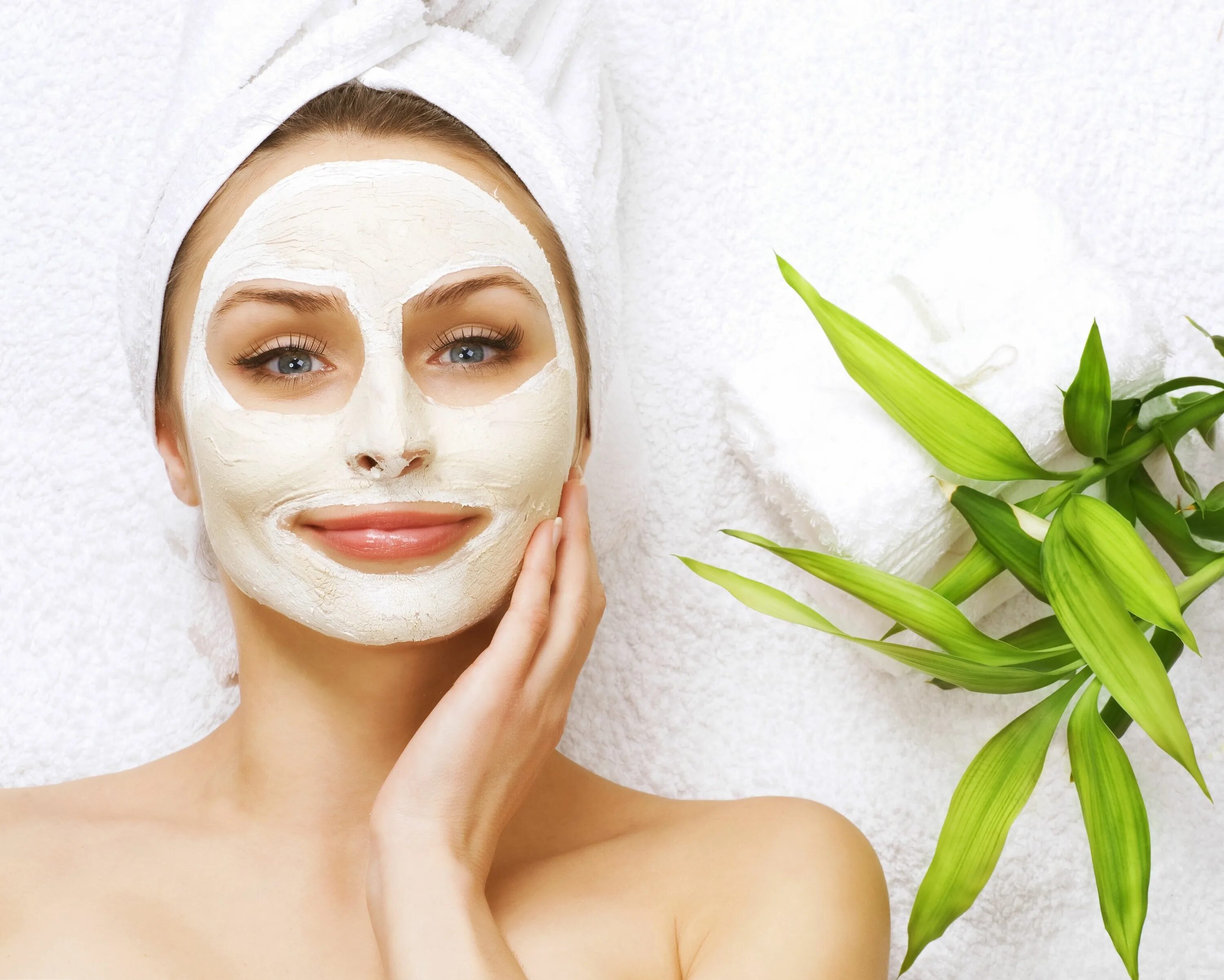 Facial beauty mask. Антисептическая маска для лица в домашних условиях. maskalar dakynmaga.