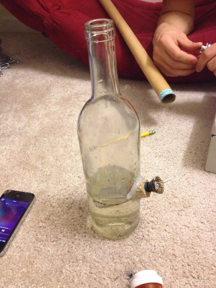 Как сделать самодельный бонг Huge hit with homemade triple chamber bong! YouTube