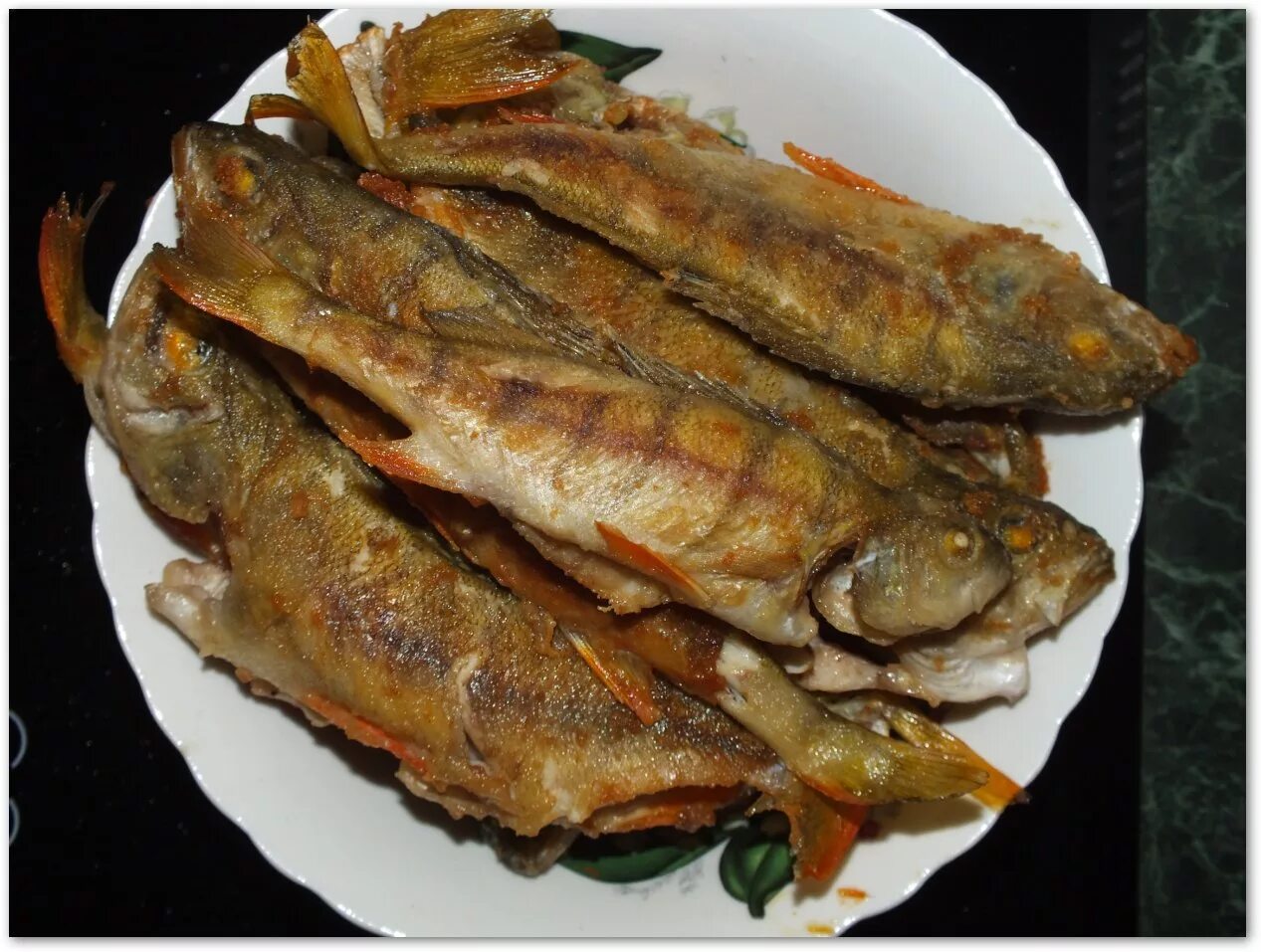 Как пожарить морского окуня