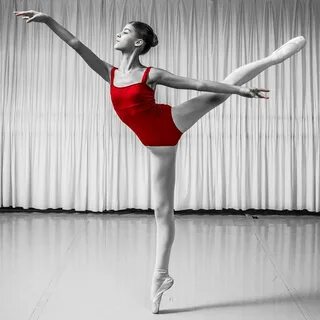 You are viewing the image with filename alina_victoria_carboni (79).jpg.