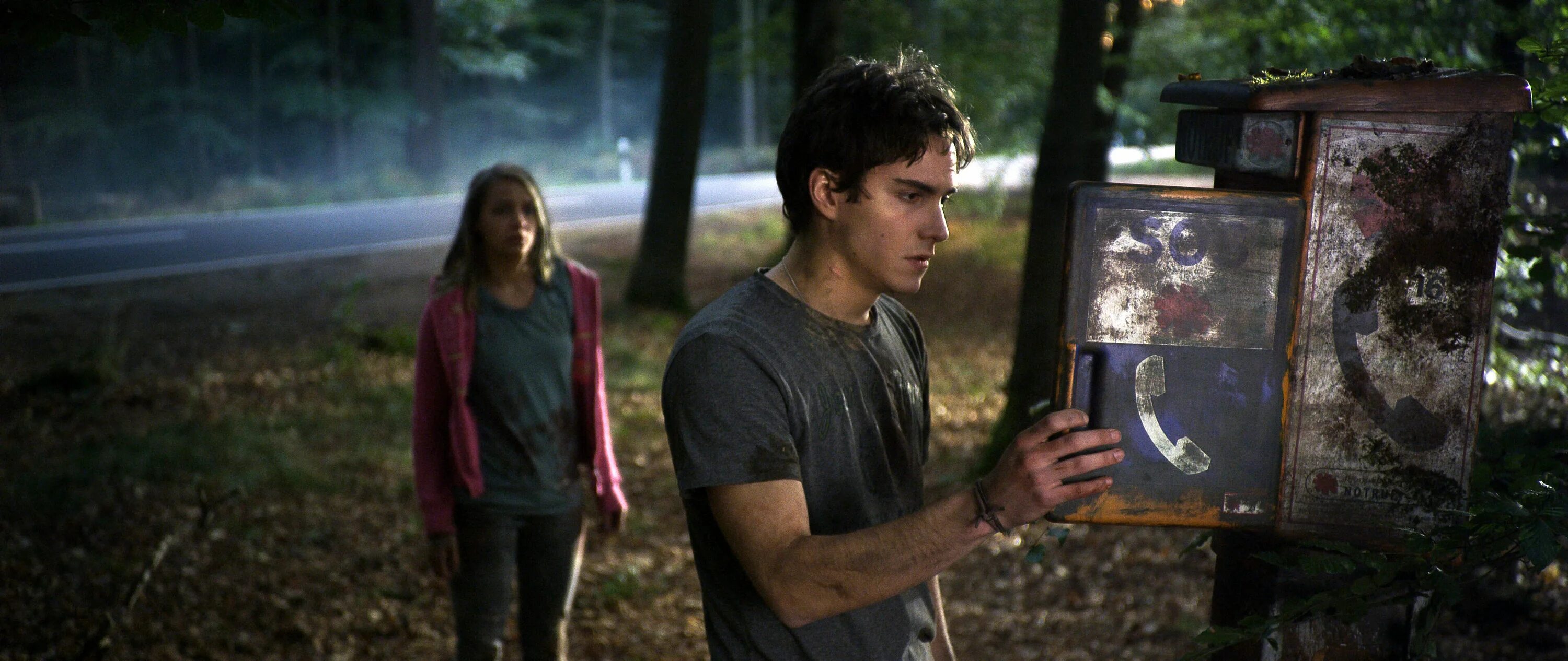 ужас приключения мистика. яга фильм 2020 кошмар тёмного. жатва 2007. призраки в коннектикуте 1. страшные сказки сериал 2014.