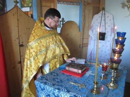 Батюшки получают зарплату