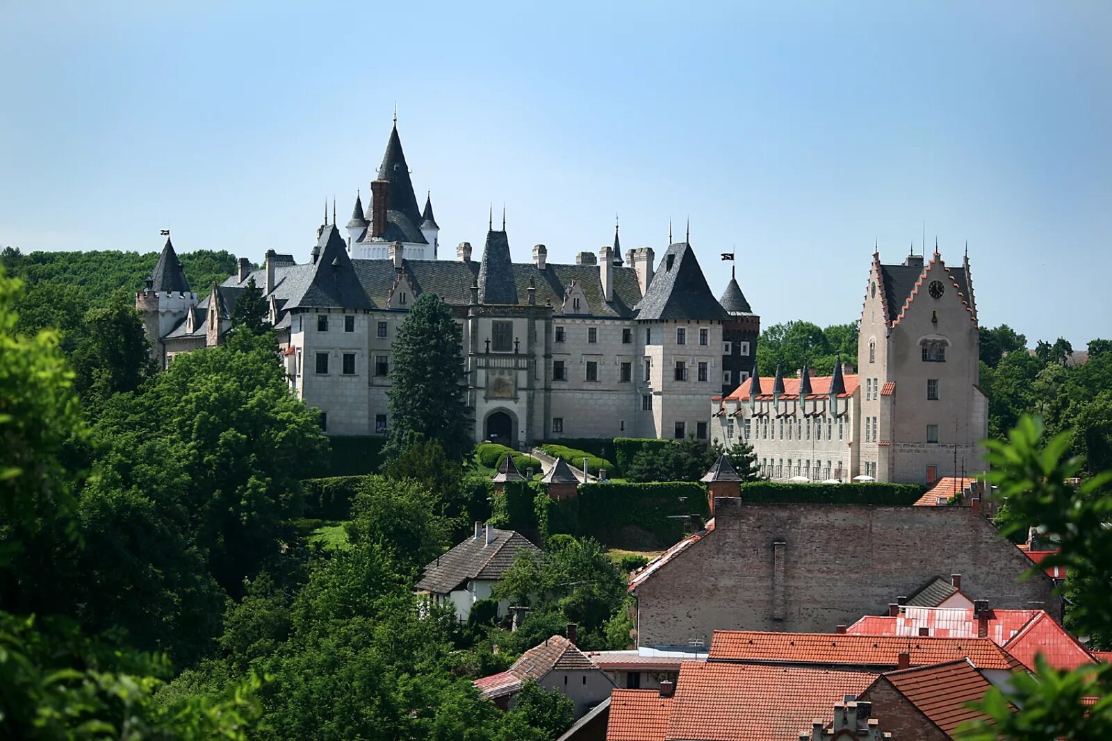 Замок Жлебы Чехия. Замок Жлебы (Zleby Castle). Замок Жлебы Чехия фото. Замок Карлштейн. Замок рог