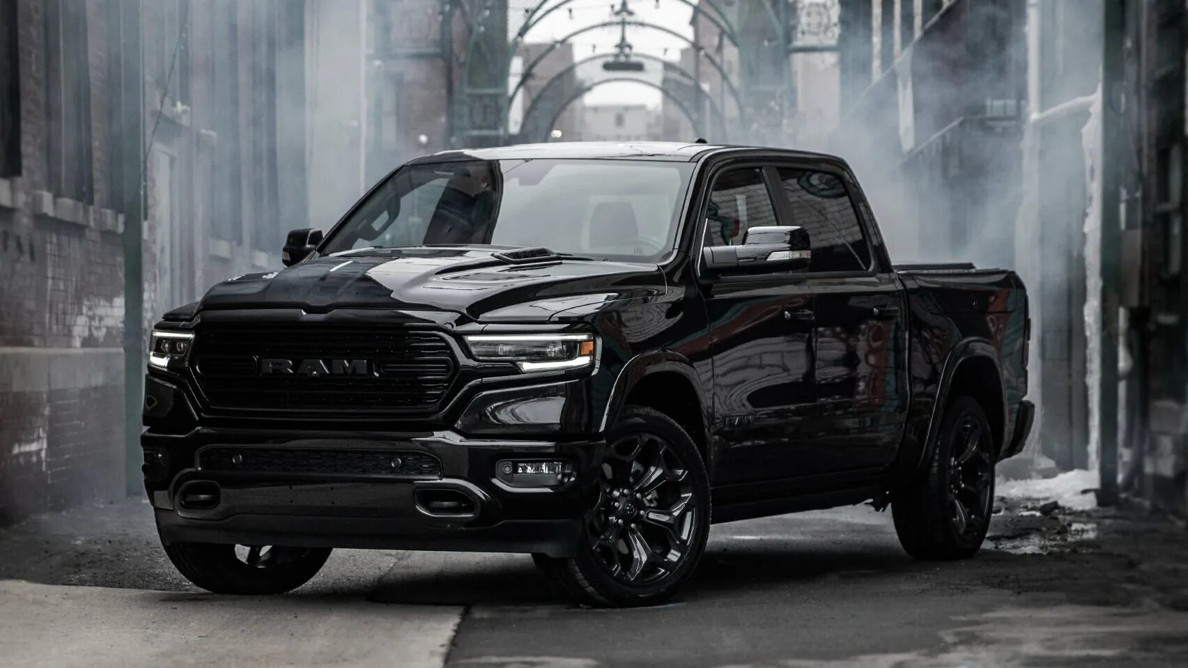 Пикапы россия 2023. Dodge Ram 2023. Dodge Ram 1500 2023. Ram 1500 Limited. Dodge Ram 2023 Limited.