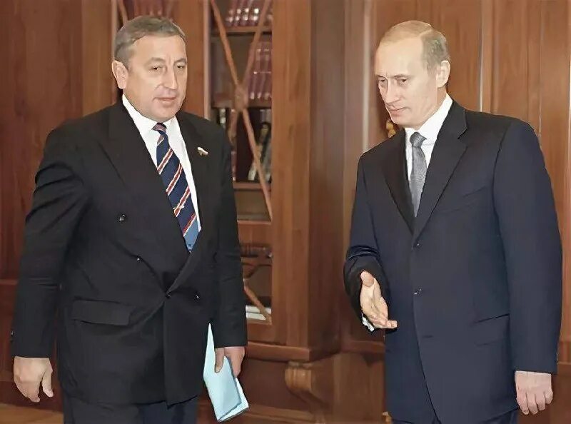 николай михайлович харитонов. харитонов николай михайлович депутат государственной думы. николай харитонов 2004. николай харитонов депутат. кпрф харитонов николай михайлович.