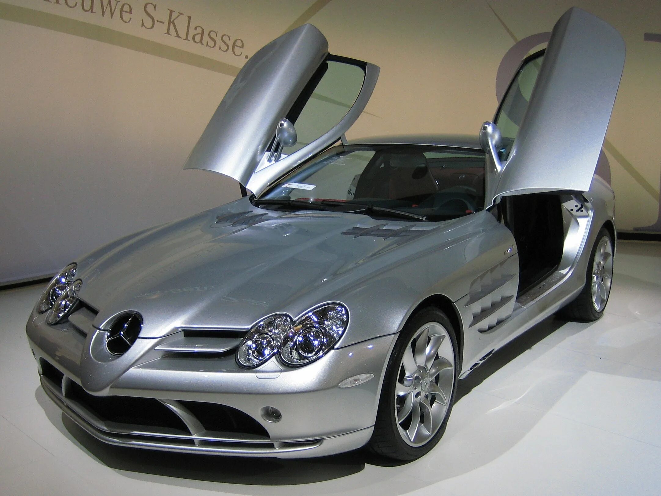 Цена самого дорогого мерседеса. Mercedes-Benz SLR MCLAREN. Мерседес SLR MCLAREN 2022. Мерседес СЛР Макларен. Mercedes-Benz SLR MCLAREN 2003.
