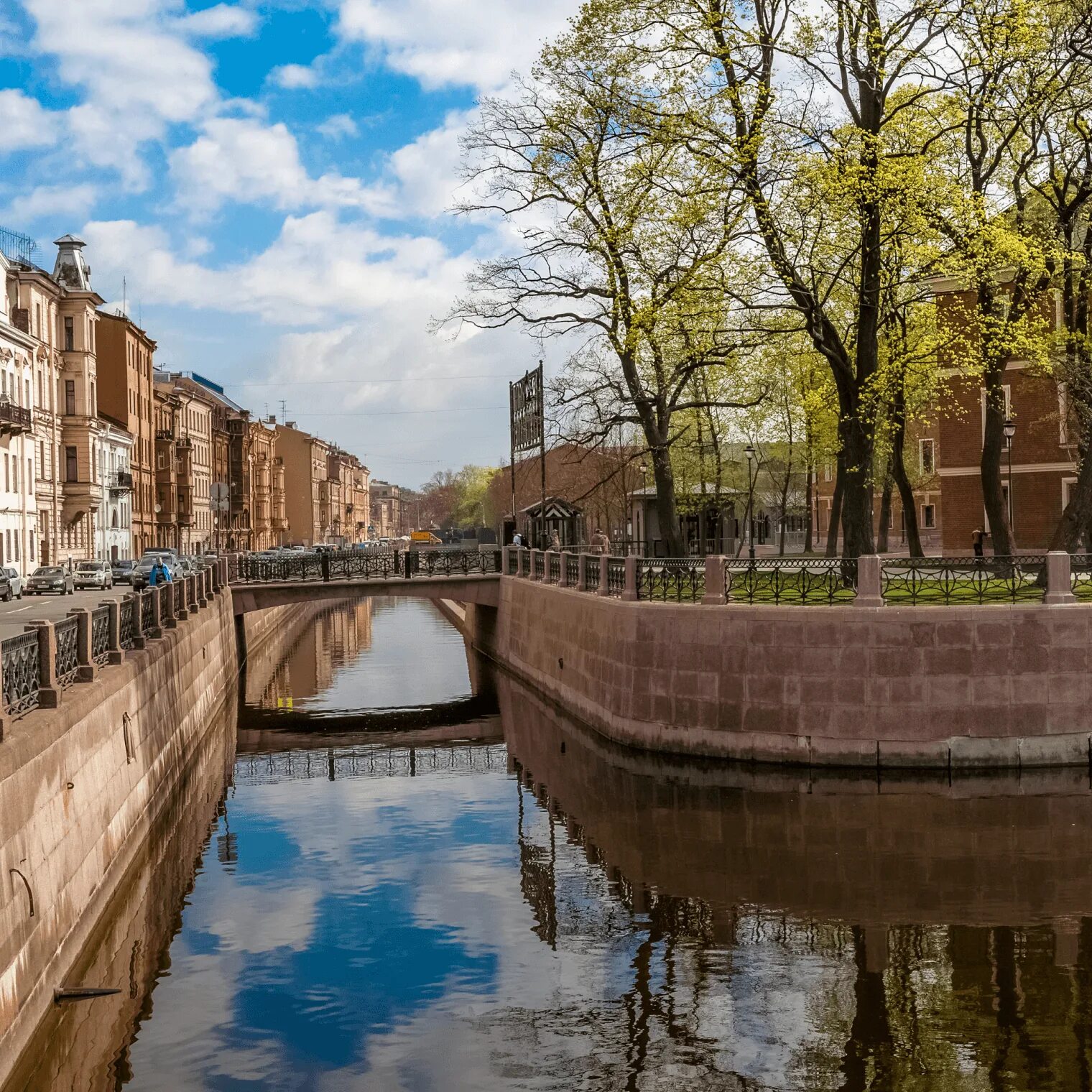 Петербургской новой голландии. Остров новая Голландия в Санкт-Петербурге. Крюков канал новая Голландия. Новая Голландия, Санкт-Петербург, набережная Адмиралтейского канала. Остров новая Голландия Санкт-Петербург мост.