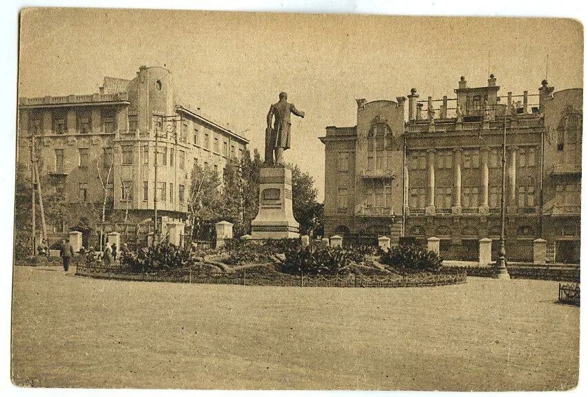 Киевский украинский драматический театр 20 век. История харьковского. История харьковского. Машиностроительный завод харьков 19 век. История харьковского.