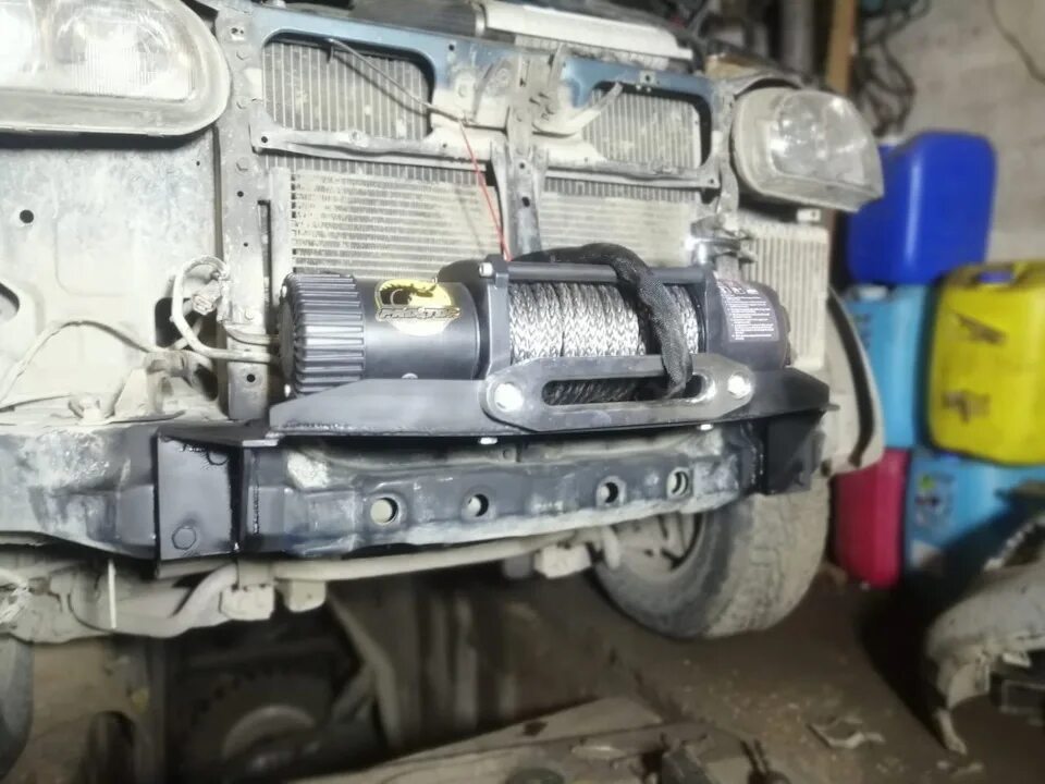 Лебедка делика. L300 mitsubishi 4wd tuning лебедка. Лебедка в mitsubishi delica. Делика лебедка. Делика лебедка.