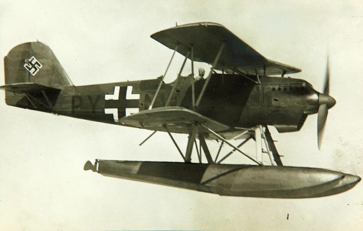 He 60. Heinkel he 59. Хейнкель 115 гидросамолет. Самолет heinkel he-170. Focke-wulf fw 191.