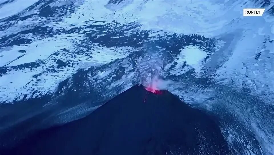 Вулкан сакурадзима. Как снимали вулкан. Как снимали вулкан. Как снимали вулкан. Исландия вулкан эйяфьятлайокудль извержение 2010.