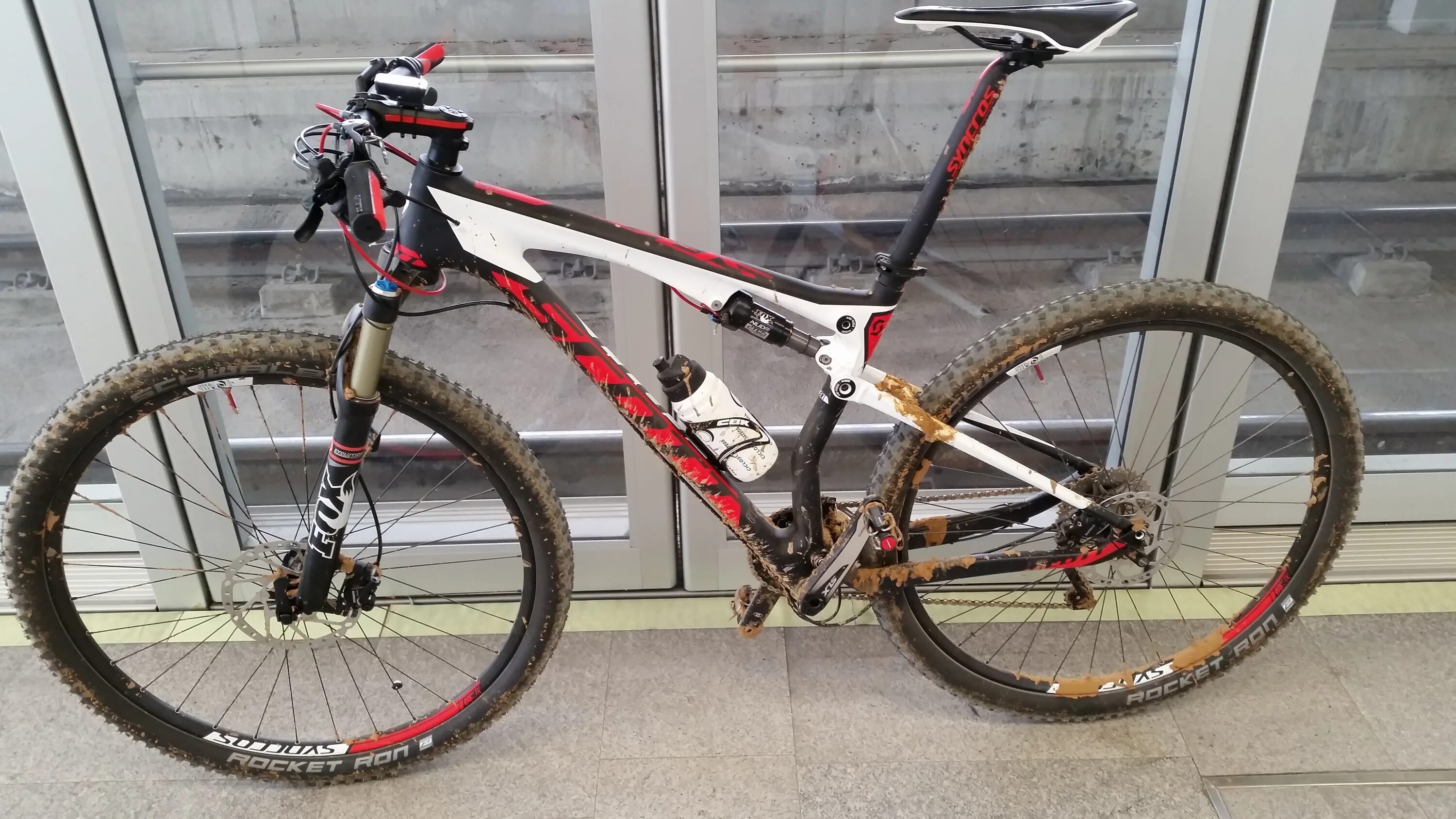 Scott scale 930. Scott spark 930 2015. scott scale 930 2025. горный (mtb) велосипед scott spark 930 (2015).