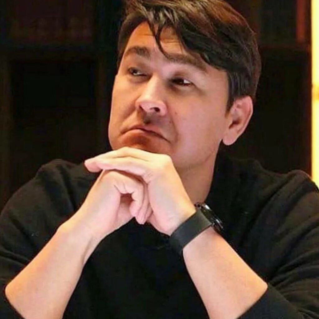 Азамат мусагалиев до и после похудения Азамат Мусагалиев записал песню на казахском языке и восхитил поклонников