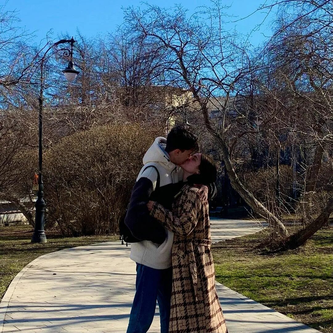 ева мендес кампари. красивые элегантные пары. аня рубик и николай даниэльсен в страстной фотосессии для vogue. она с другим. реклама кампари с евой мендес.