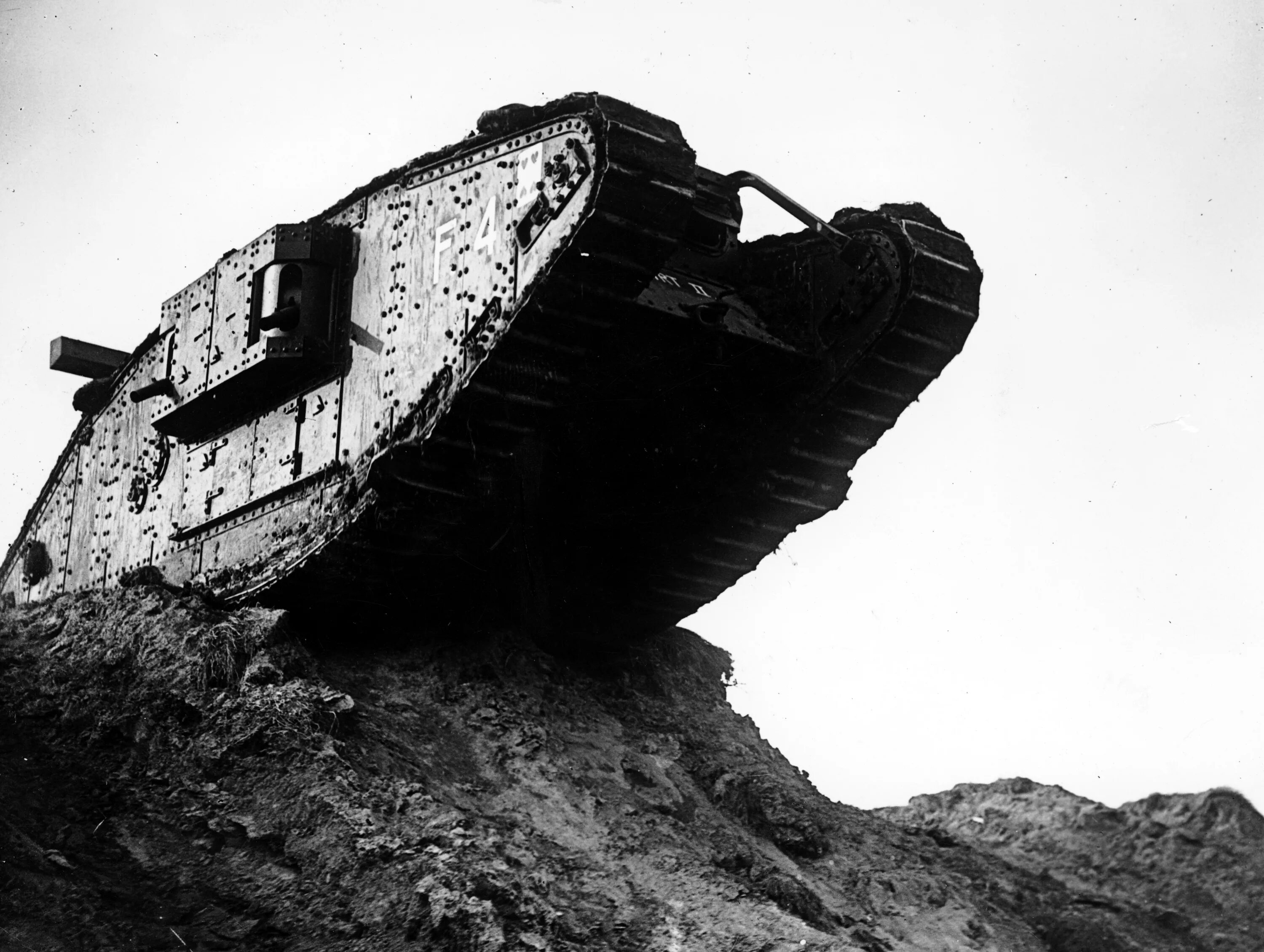 мировой 4 первая. война 1 мировая война. германская война 1914-1918. танки первой мировой войны 1914-1918. германская империя первая мировая война.