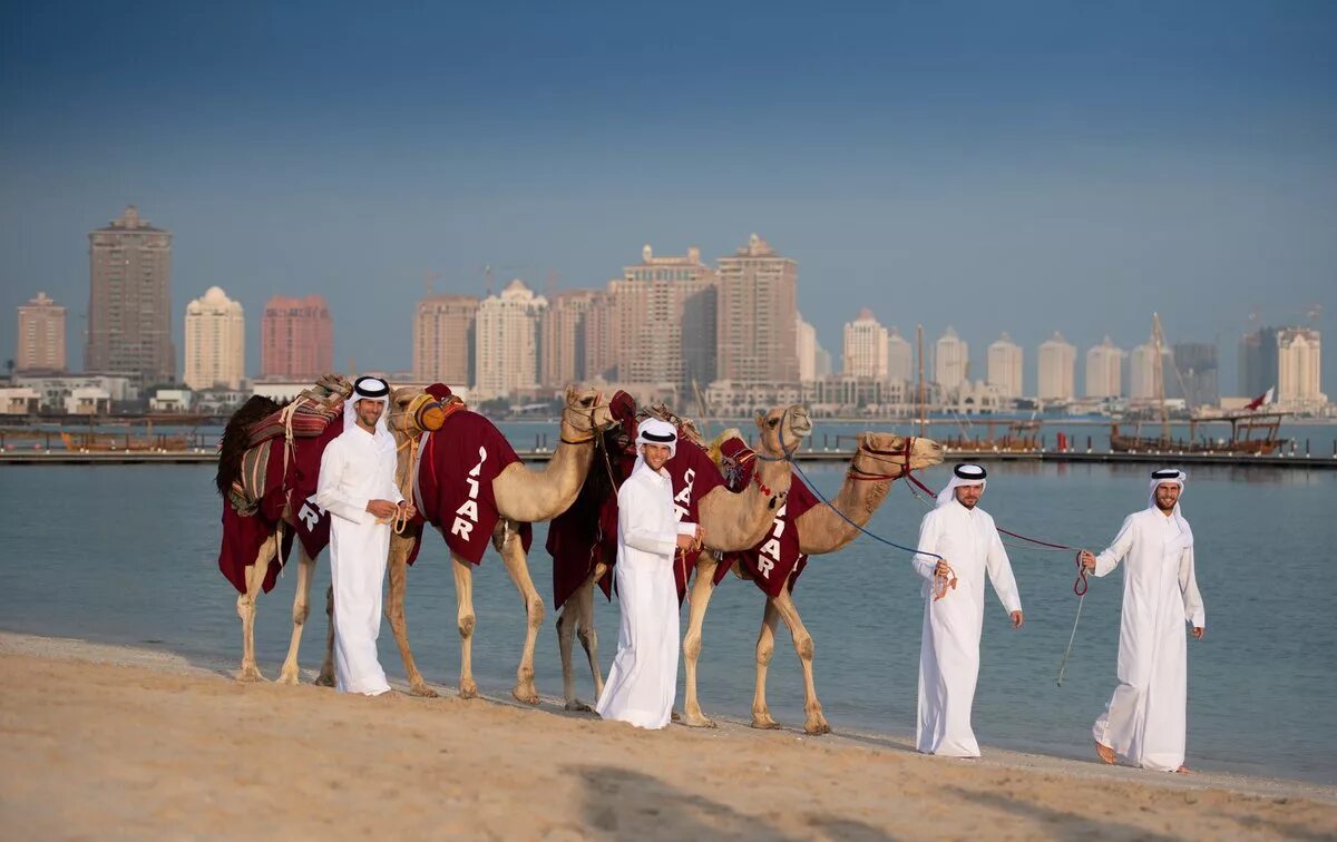Арабские страны путешествия. Доха Катар. Хор-Аль-АДАИД Катар. Doha Qatar пустыня. Катар 2002.