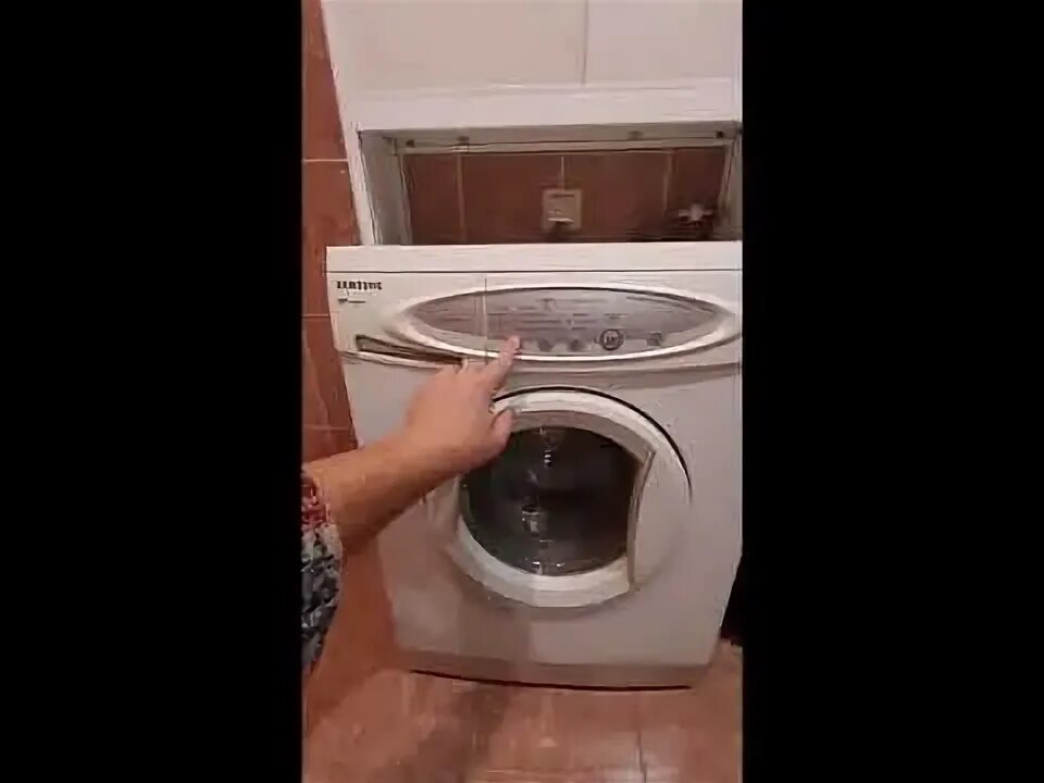 Samsung Bio Compact Fuzzy S832 Ремонт впускного клапана воды. - YouTube