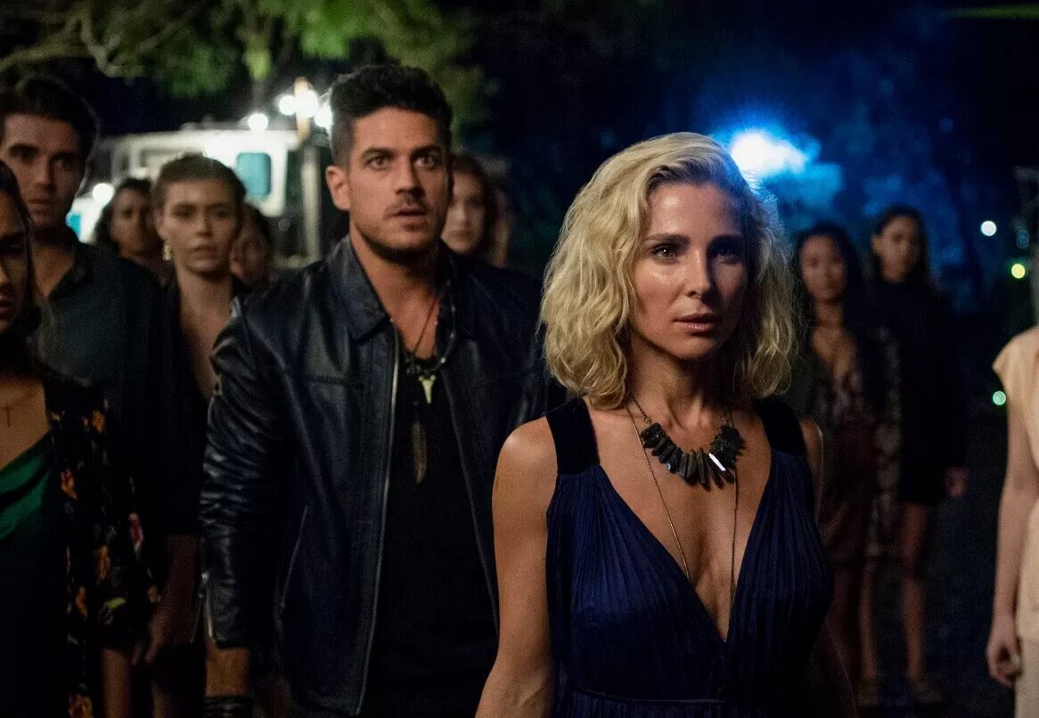 Страна приливов фильм. Tidelands. Tidelands 2018. Tideland 2005. Марко пигосси страна приливов.