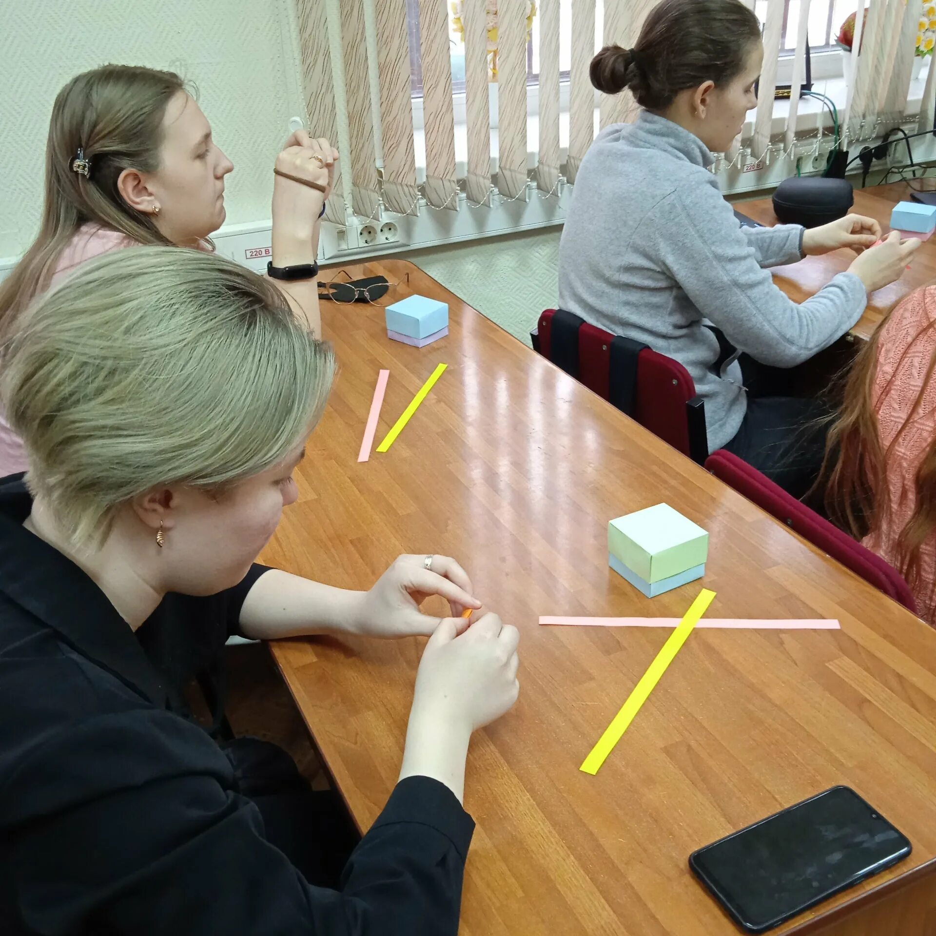 колледж отделение дизайна. колледж отделение дизайна. графический дизайнер работы в колледж. веб дизайнер колледж. колледж на кубяке калуга.