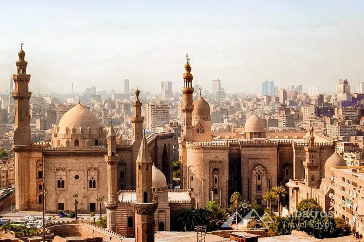 Сколько стоит каир. Каир Египет. Парк Аль-Азхар. Каир Египет центр города. Каир панорама.