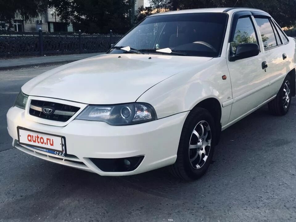 Авито краснодарский край дэу. Daewoo Nexia 2013. Daewoo Nexia 2013 год. Дэу Нексия 2 2013. Daewoo Nexia 1.5i GM T.