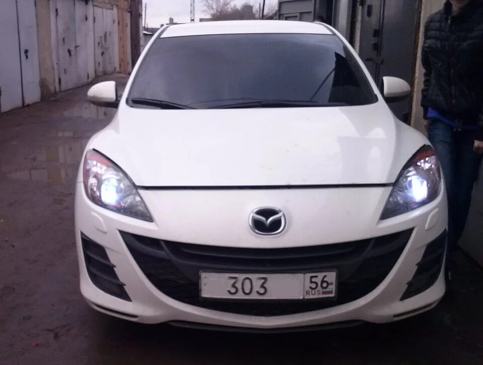 Мазда 3 бк ксенон. Mazda 3 bl с ксеноном. ксенон mazda 3 bl drive 2. mazda 3 bk ксенон. mazda 3 bl ксенон фары.
