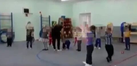 Воспитатель уволилась