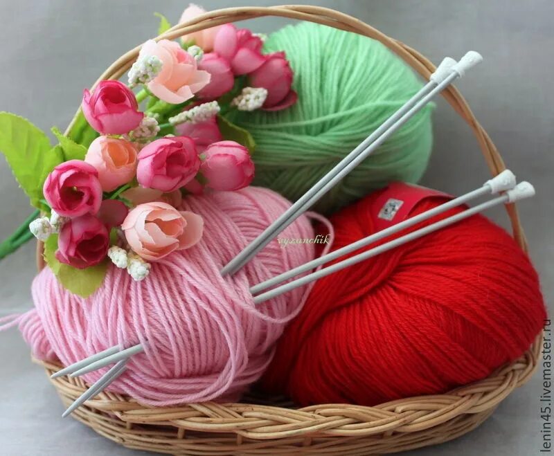 Вязаные цветы. Цветы из пряжи. Вышивка мулине букет. Цветы из ниток. Лаванда цветок.