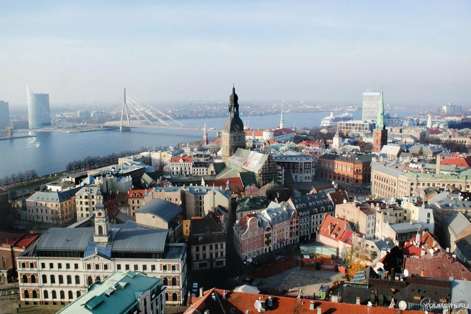 Рига это латвия. Латвия Рига. Рига столица. Латвия центр столицы. Рига центр города.
