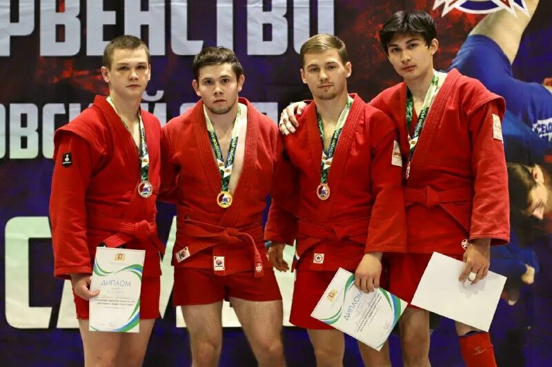 Самбо свердловский. Самбо свердловский. Самбо свердловский. Османов анар самбо. Локомотив 8 екатеринбург самбо дзюдо.