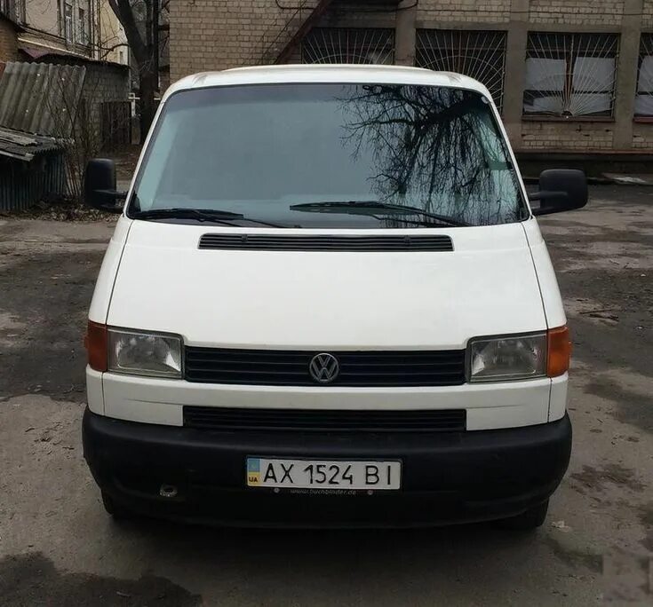 Фольксваген транспортер т4 с пробегом. Volkswagen t4 2000. Фольксваген Транспортер 2000. Transporter t4 2000. VW t4 2000 года.