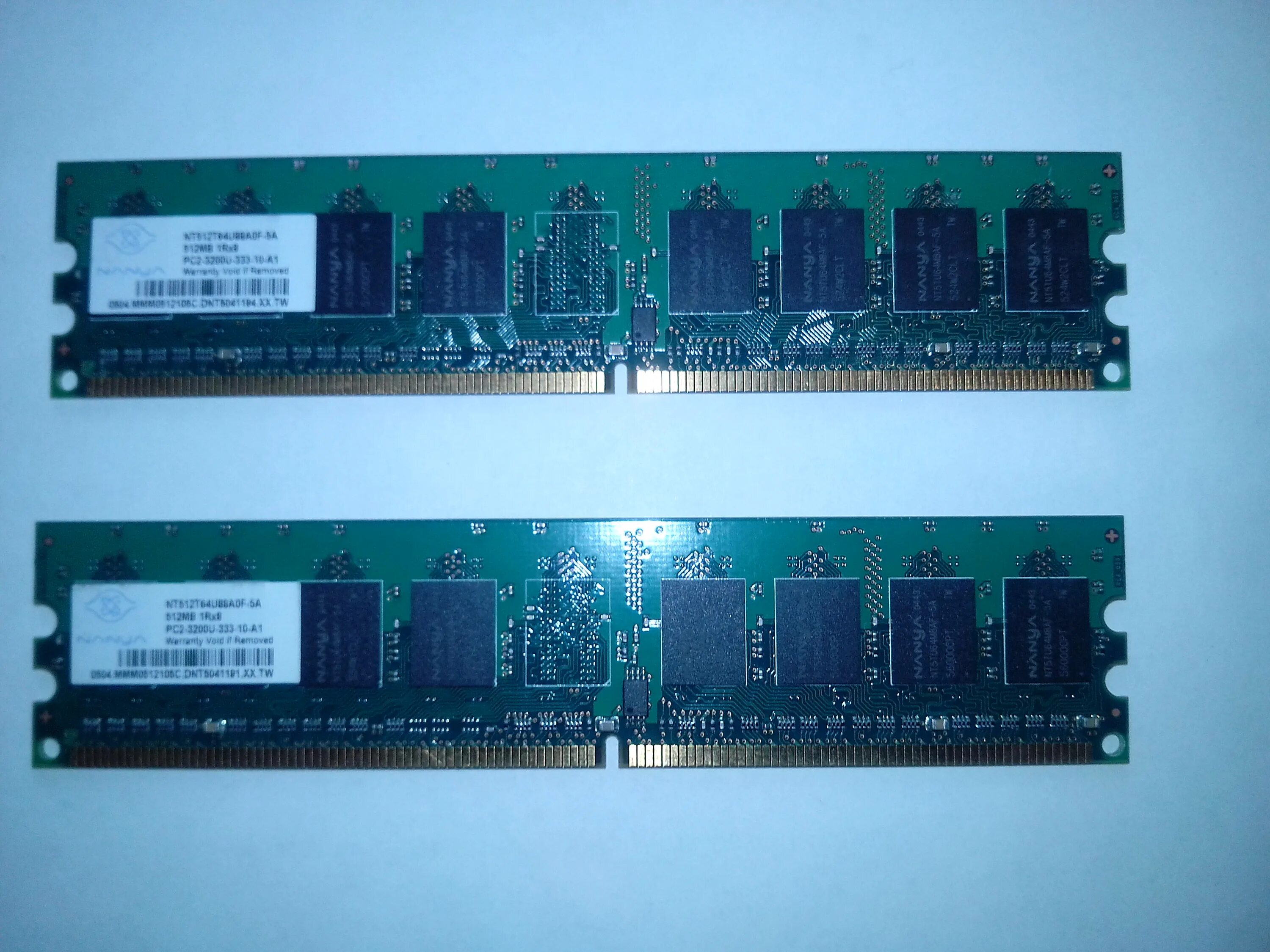 Оперативная память ddr2. Память ddr2. Слот so DIMM ddr4 запчасти. Ddr4 512mb микросхемы памяти.