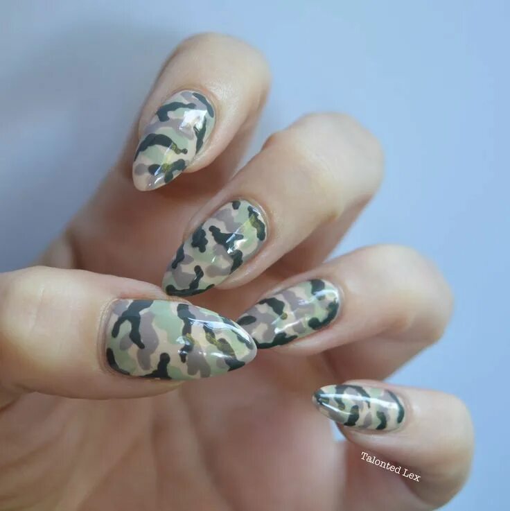 http://vickylovesnails.blogspot.com/2014/12/52-week-pick-mix-challenge-camouflag