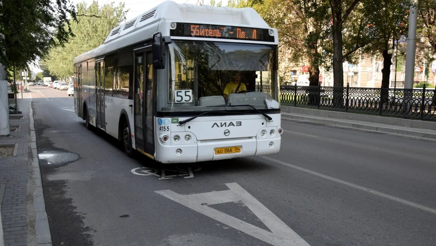 Троллейбус Волгоград 2023. Автобус 55. Автобус Волгоград. Автобус троллейбус трамвай. Волгоград 55 автобус на сегодня