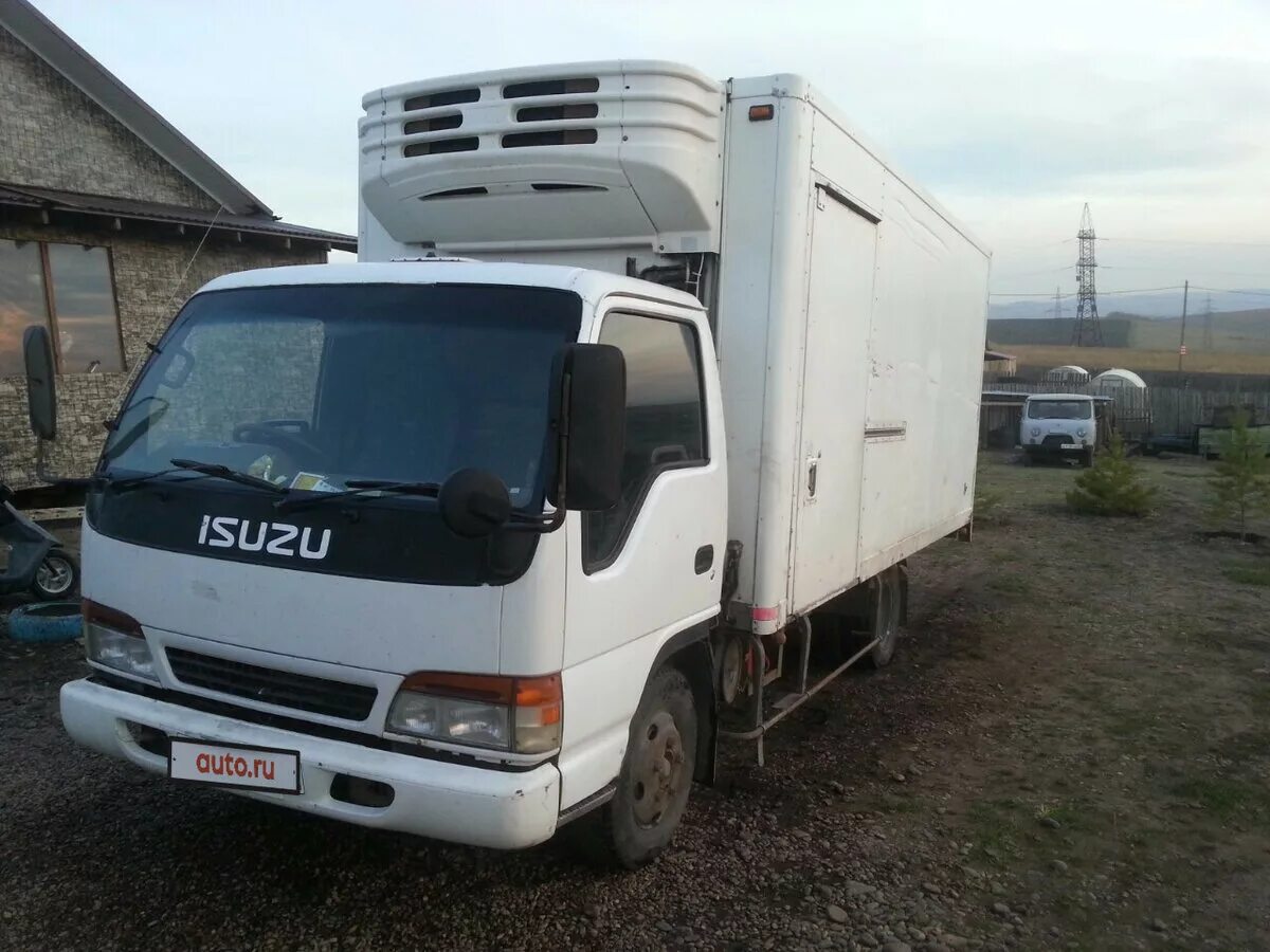 Isuzu elf 1997. Исузу эльф 3т. Isuzu elf 2005 года. Isuzu elf 4. Грузовик исузу эльф 4wd японский.