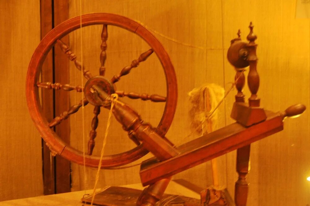прялка ручная деревянная. мельница прялка. прялка ленина. прялка волгоград. прялка вулмейкерсстрана производитель.