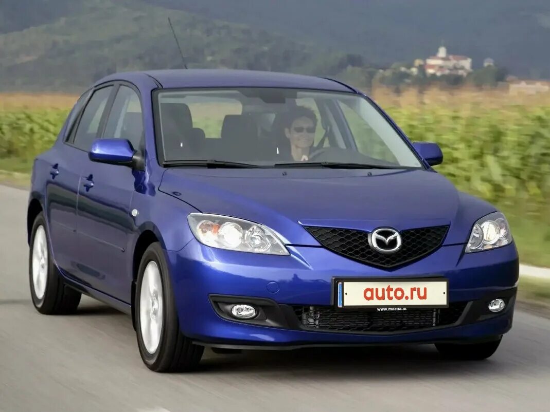 Мазда 3 седан 2013. Mazda 3 2013. Mazda 3 mps 2013. Mazda 3 2010 красная. Mazda 3 bk hatchback.