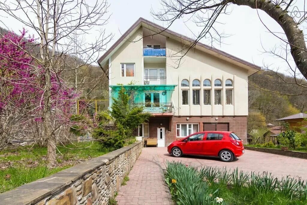 Hills polyana hotel красная поляна. заповедная 2 красная поляна. улица заповедная красная поляна. заповедная 17 красная поляна. красная поляна заповедная.