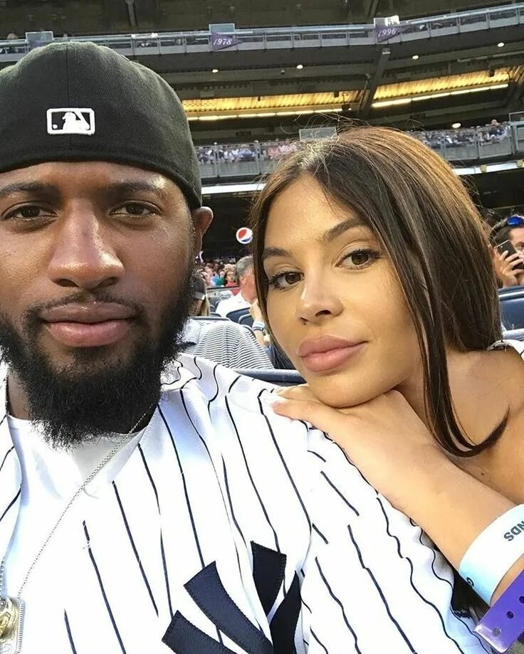 Пол джордж баскетболист. Paul george wife. Жена пола джорджа. Жена пола джорджа. Джордж комбас жена.